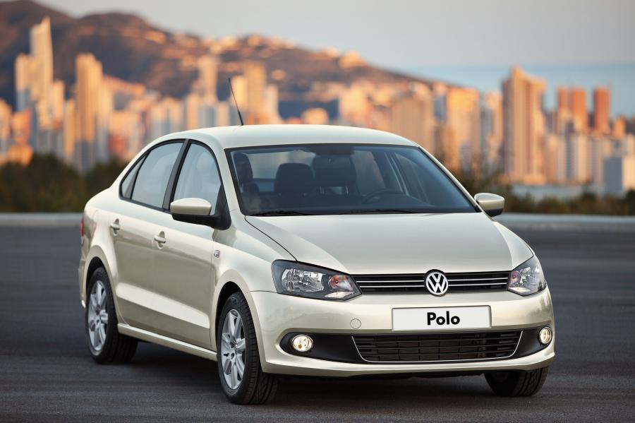  Volkswagen Polo Sedan 2010 года  (фото 16 из 123)